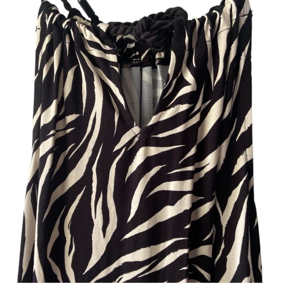 TIME AND TRU WOMEN’S ZEBRA PRINT BLACK AND CREAM HALTER KNIT DRESS SIZE XS - Picture 6 of 10